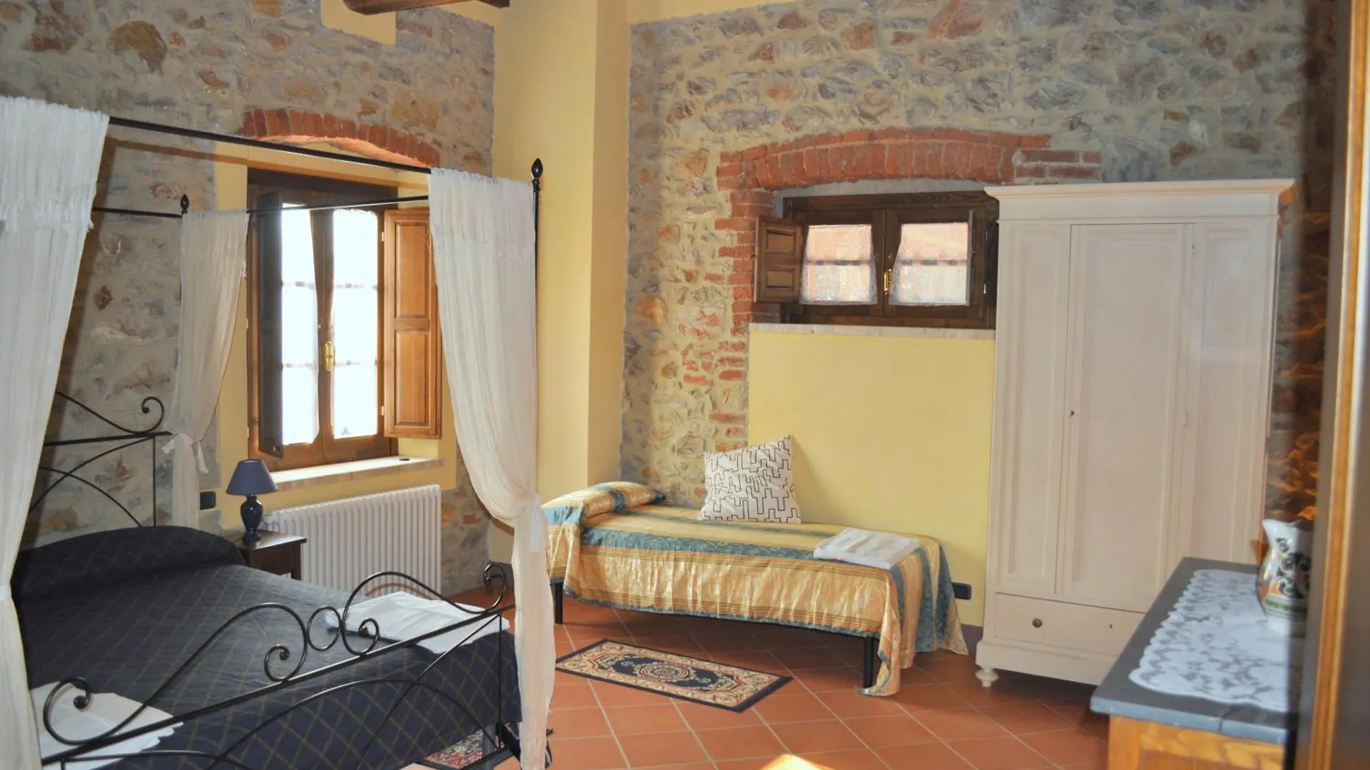 Farm stay Agriturismo Morisfarms - Santa Laura Cura Nuova Italy